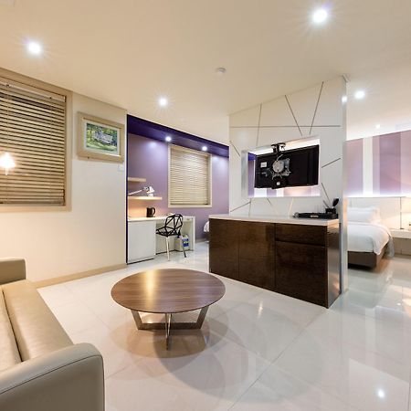 Hotel France Gwangju Metropolitan City Екстериор снимка