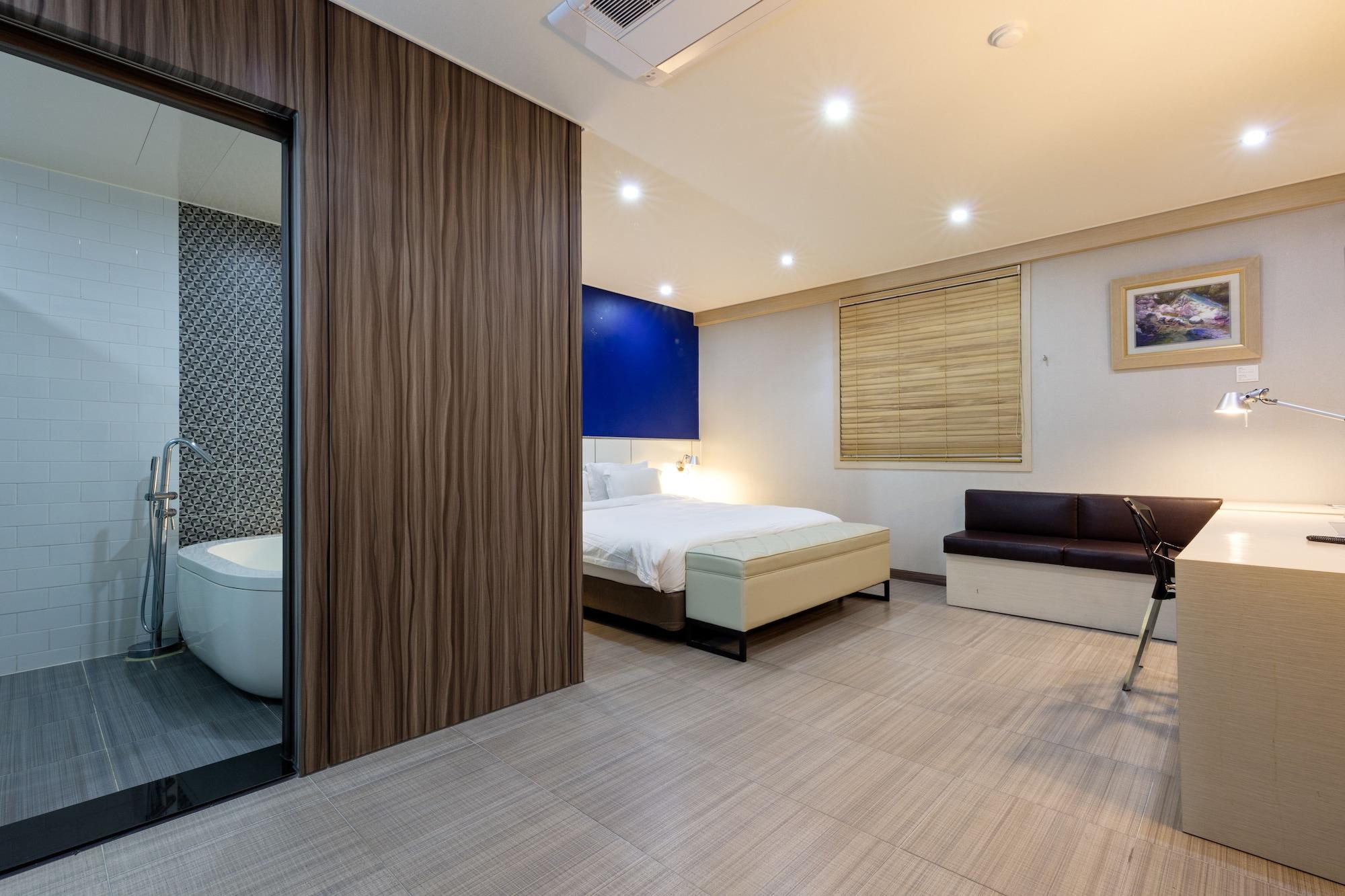 Hotel France Gwangju Metropolitan City Екстериор снимка