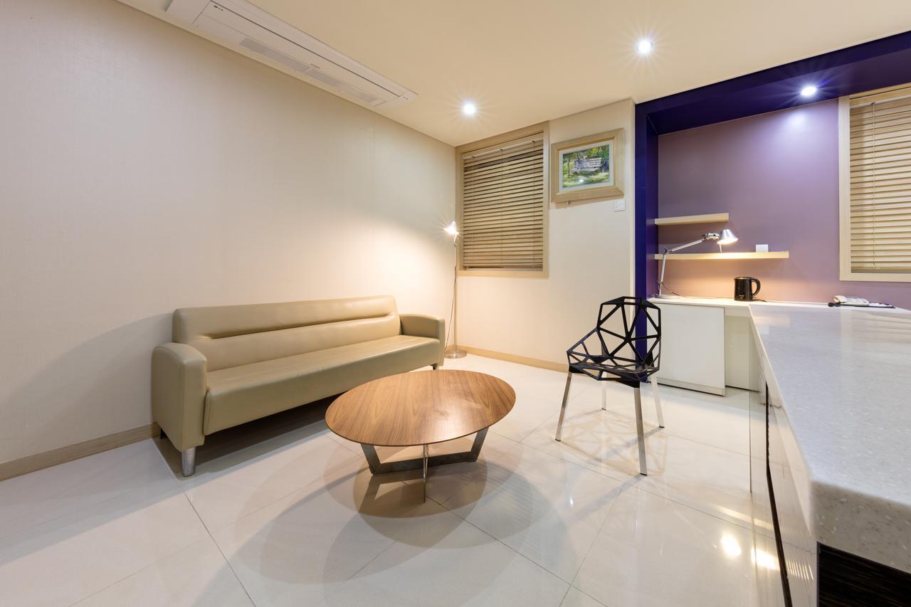 Hotel France Gwangju Metropolitan City Екстериор снимка