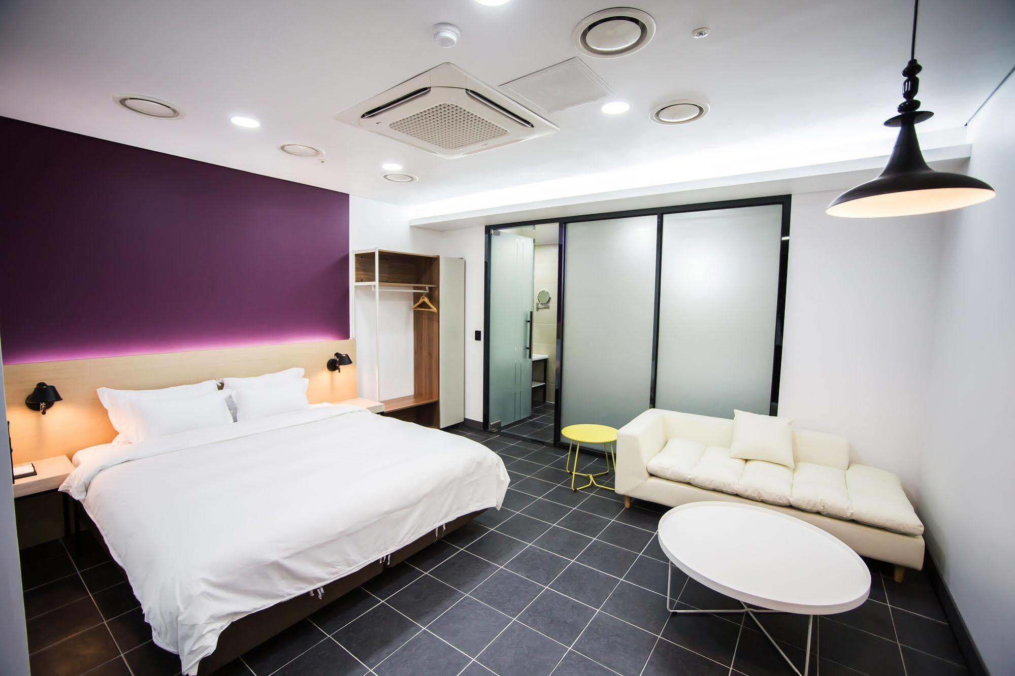 Hotel France Gwangju Metropolitan City Екстериор снимка