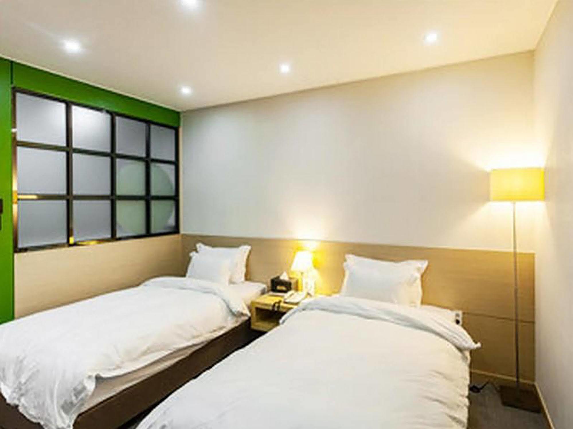 Hotel France Gwangju Metropolitan City Екстериор снимка